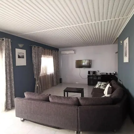 Larnaca Breeze Apartman Píla