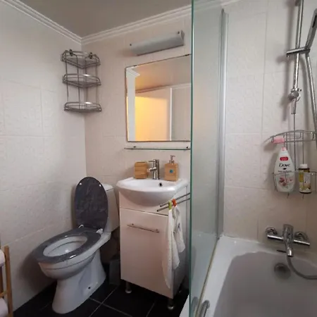 Larnaca Breeze Apartament