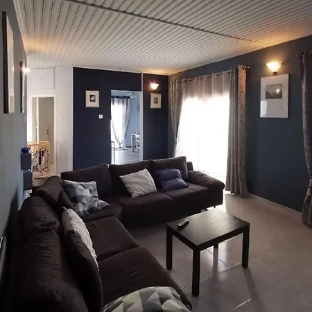 公寓 Larnaca Breeze 皮拉