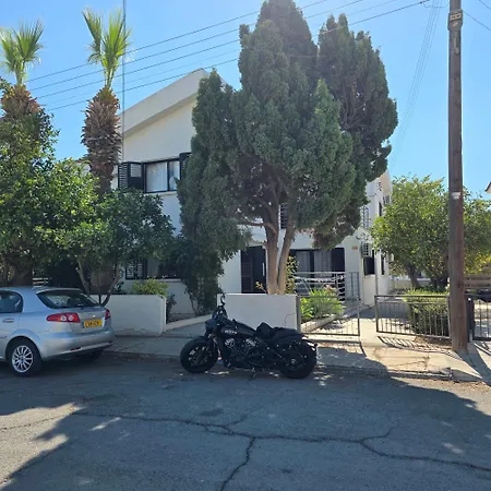 Larnaca Breeze * Pyla