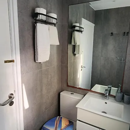 公寓 Larnaca Breeze 皮拉
