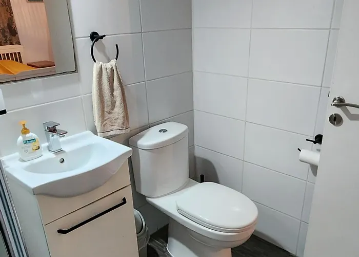 Larnaca Breeze * Pyla